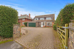 Greystones, Sketchley Manor Lane, Burbage LE10 2NQ
