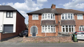 19, Edward Avenue, Leicester LE3 2PB