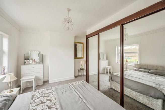 2 bed Detached for sale Image 10