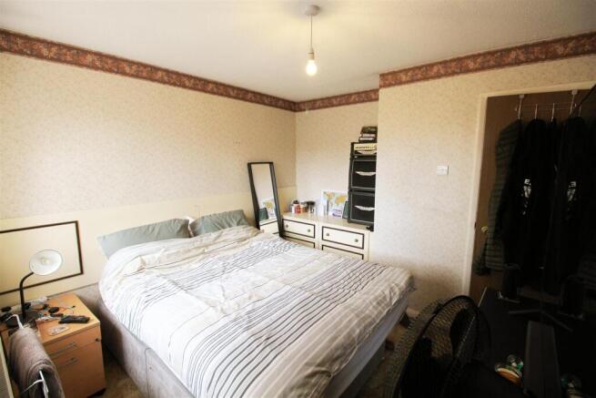 Bedroom1.jpg