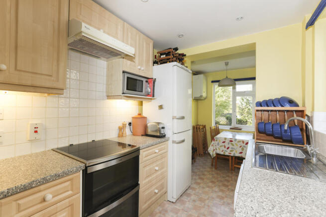 West Close 7