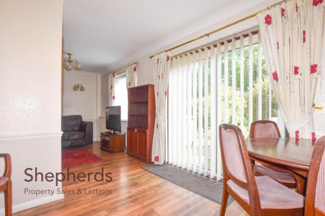 Longcroft Drive, Waltham Cross photo 4