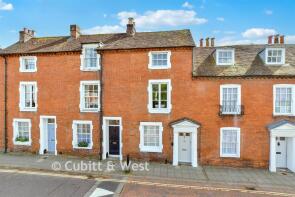 35, Westgate, Chichester PO19 3EZ