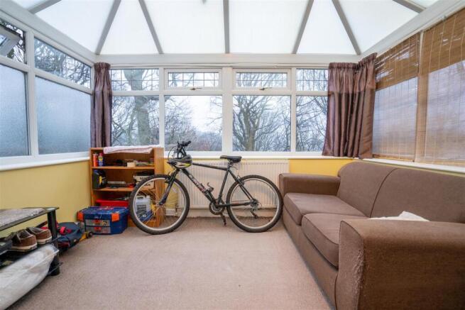 3 bed Semi-Detached for sale Image 7