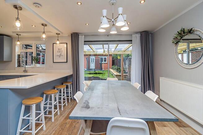 Kitchen/Dining Room