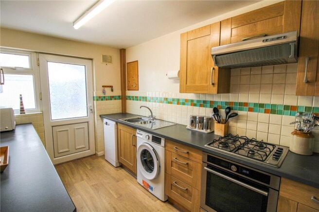 4 bed Detached for sale Image 8