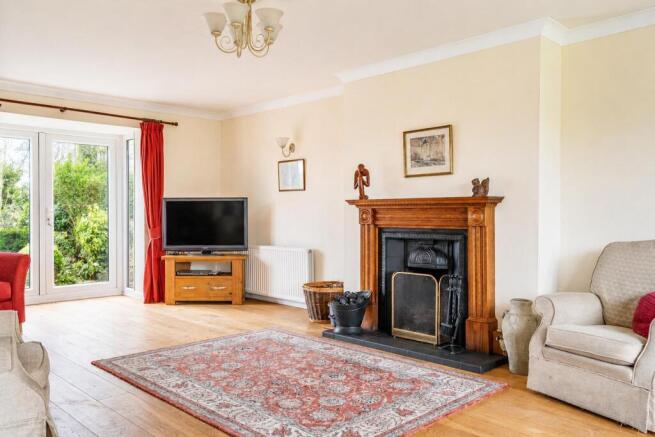 3 bed Bungalow for sale Image 11