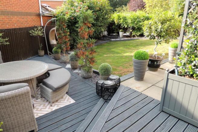 9 Tadcaster Close, rear garden