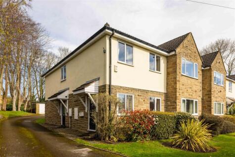The Fairway, Alwoodley