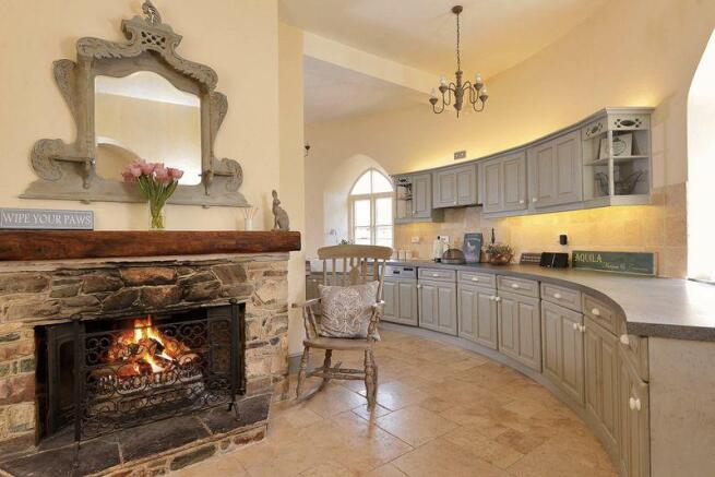 KITCHEN AREA