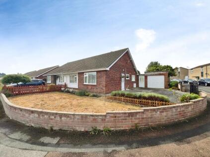 Leigh Furlong Road, Street, BA16