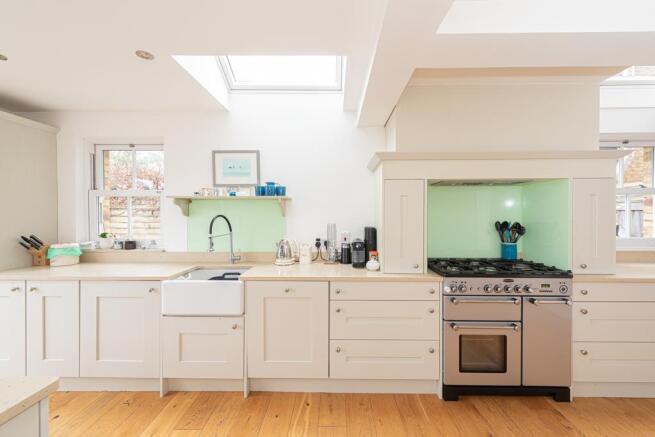 (Rightmove) 21.jpg