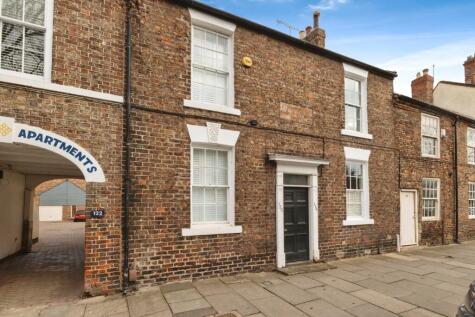 High Street, YARM, TS15