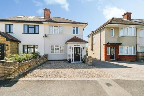 Lynwood Drive, Romford