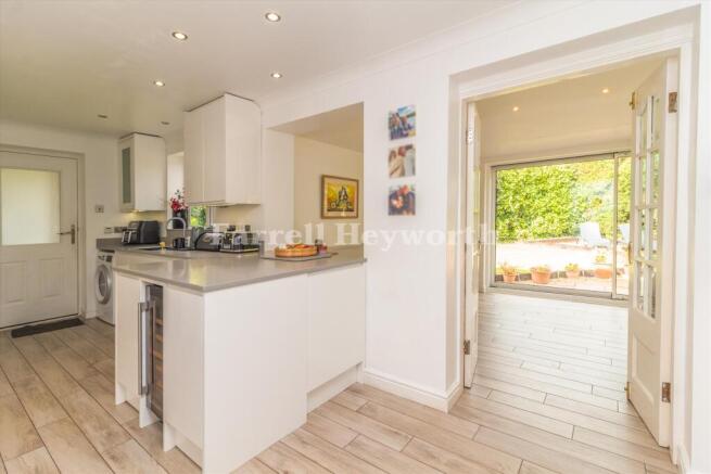 Kitchen image 2
