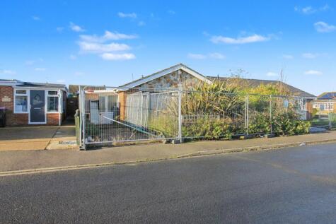 33 Buckingham Drive, Chapel St. Leonards, Skegness PE24 5UN