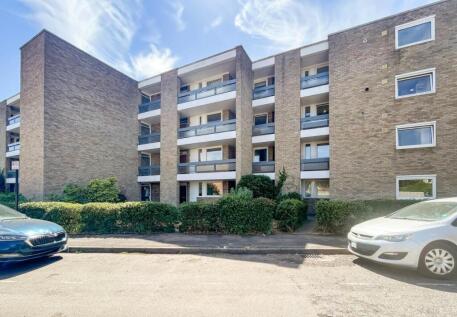 Pentlands Court, Cambridge