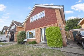 9, Elm Close, Manningtree CO11 1TD