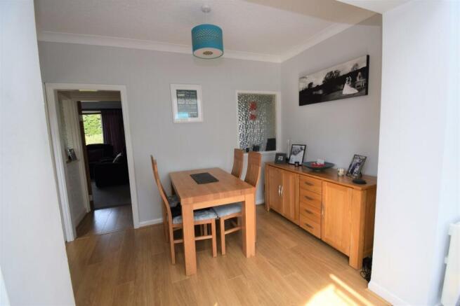 Dining Room.jpg