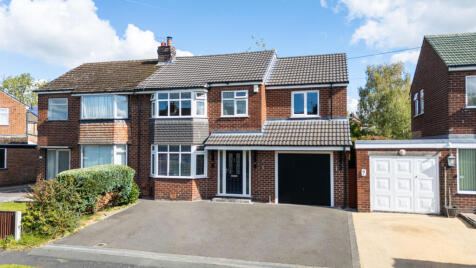 Trafalgar Avenue, Poynton, SK12