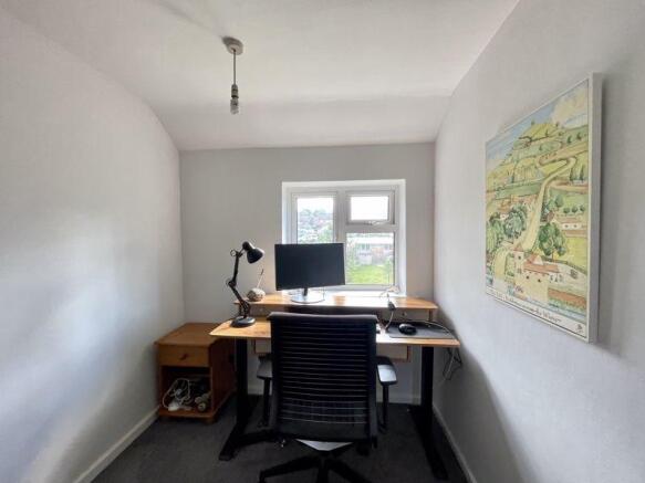 Bedroom 3/Study