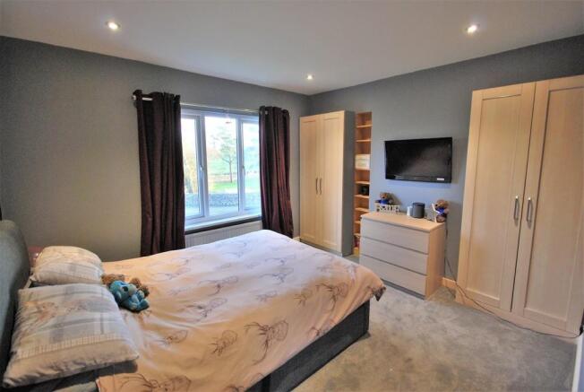 Bed 1