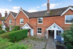 8, Park Gate Cottages, The Common, Cranleigh GU6 8SG