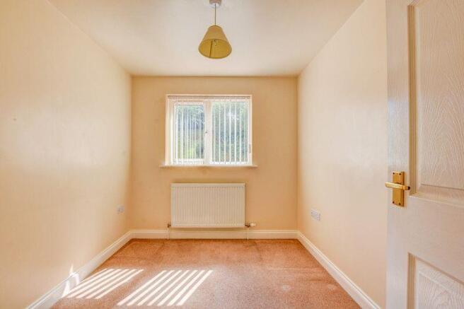 3 bed Terraced for sale Image 7