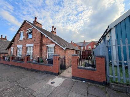 Dore Road, Off East Park Road, Leicester