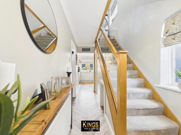 3 bed Semi-Detached for sale Image 10