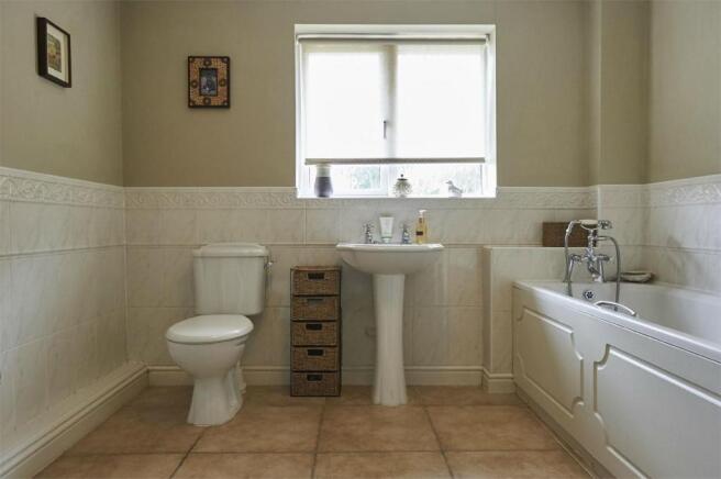 Photo 28