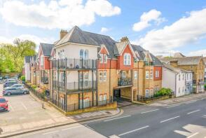 Flat 10, 117 Elizabeth Court, Oatlands Drive, Weybridge KT13 9AE