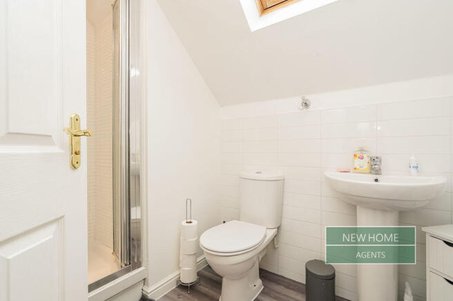 3 bed Semi-Detached for sale Image 10
