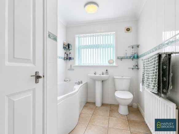 2 bed Detached Bungalow for sale Image 11