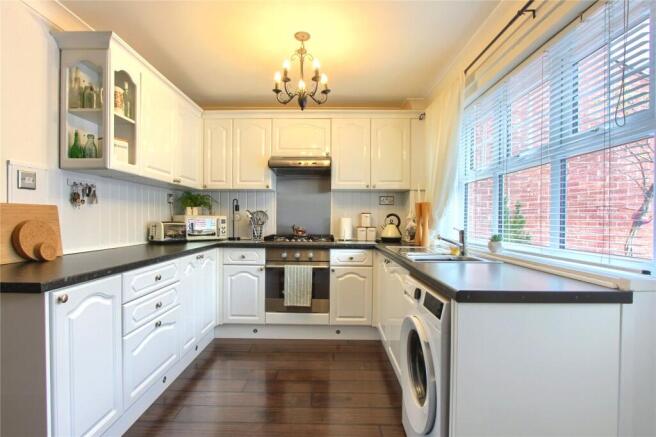 2 bed Terraced for sale Image 5