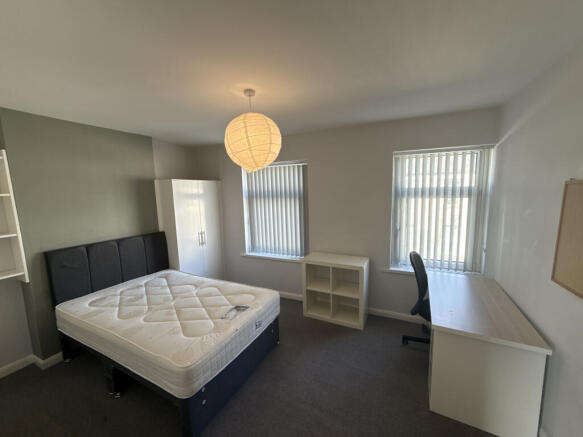 5 Bedroom Student Accommodation.