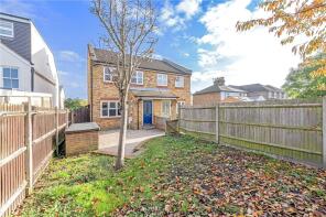 15, Norwood Close, Twickenham TW2 5EX