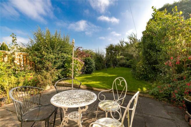 South Facing Garden