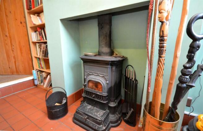 Fireplace.JPG