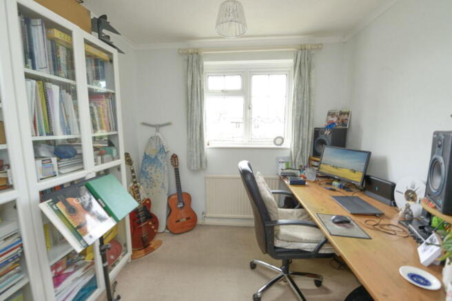 Photo 11