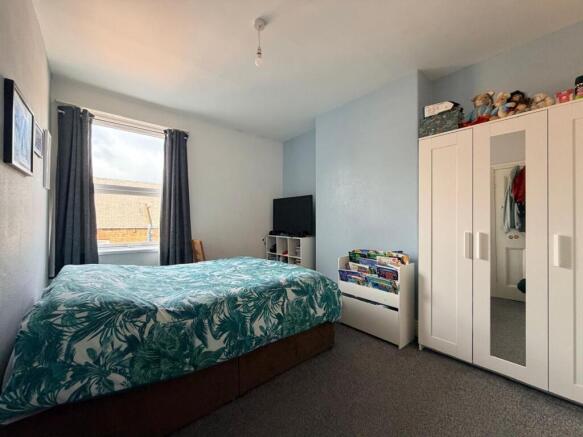 3 bed House for sale Image 7