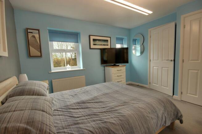 Bedroom 1 (Double)