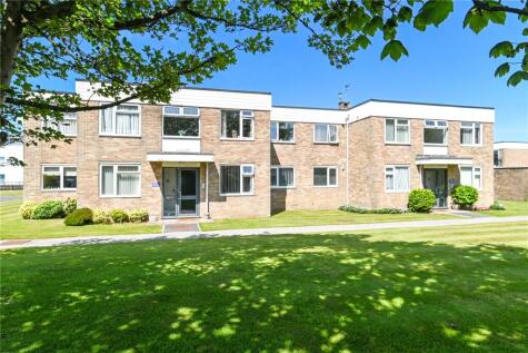 Sea Road, Barton on Sea, New Milton, Hampshire, BH25