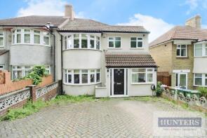 64, Lodge Hill, Welling DA16 1BW