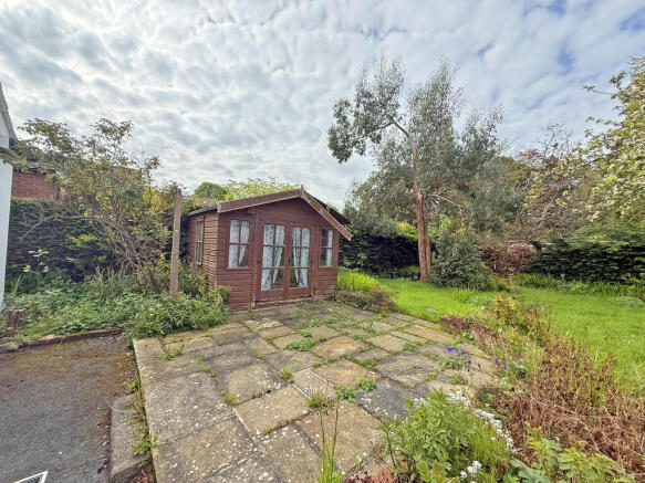 2 bed Detached Bungalow for sale Image 10