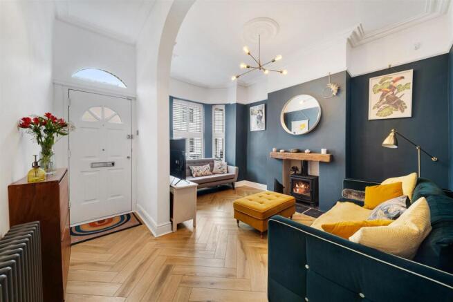 Entrance and Lounge