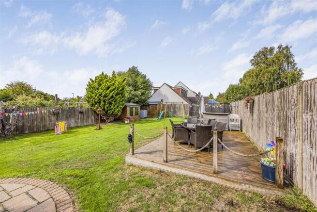 5 Cams Bay Close, Fareham-PorticoMarketing-SoldBy-