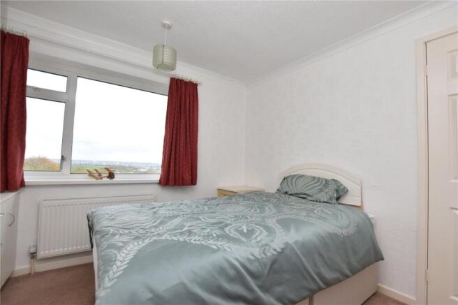 3 bed Town House for sale Image 9