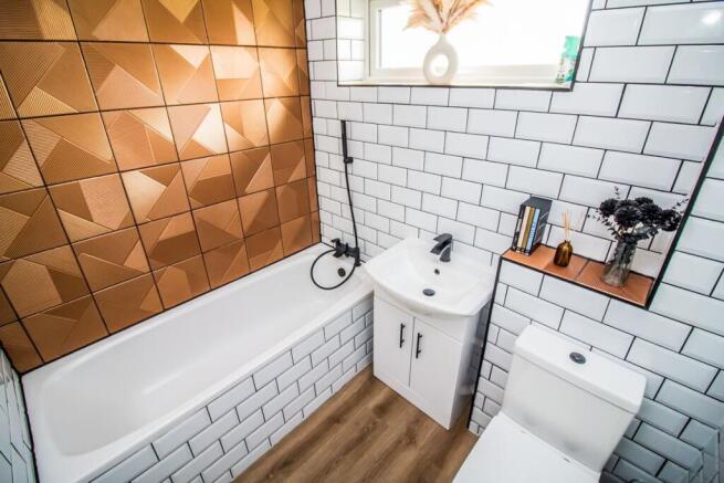 Bathroom p2