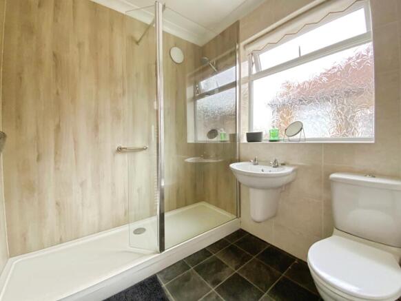 3 bed Semi-Detached for sale Image 10
